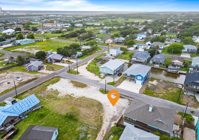 4th image of 4030 Summit Dr, Corpus Christi, TX 78418 | MLS# 87608028