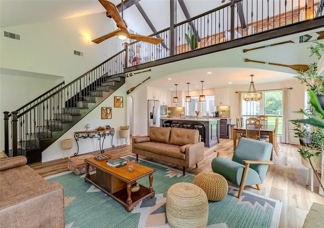 Photo 1 of Single family home for sale at 129 Springs Edge Dr, Conroe, TX 77356 | MLS# 90148571 | Listing updated on 2026-09-11