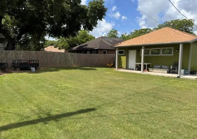 Homes for sale in Hempstead, TX | 1020 10th St, Hempstead, TX 77445 | MLS# 94231947