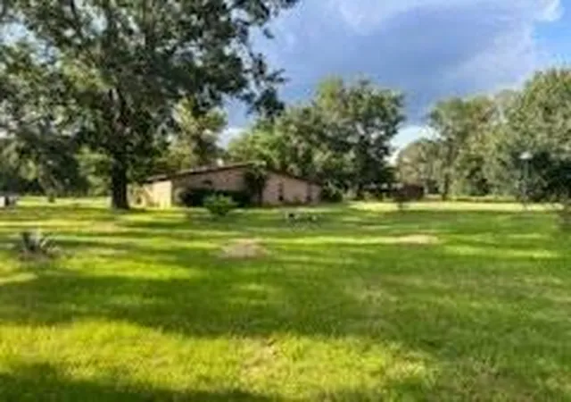 Photo 4 of Single family home for sale at 1502 Fm 350 S, Livingston, TX 77351 | MLS# 38075716 | Listing updated on 2026-07-22