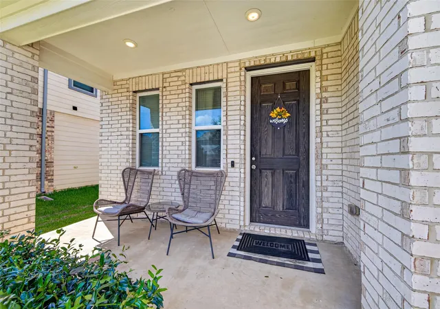 Photo 4 of Single family home for sale at 4202 Shady Palmetto Dr, Houston, TX 77068 | MLS# 58806843 | Listing updated on 2026-09-22