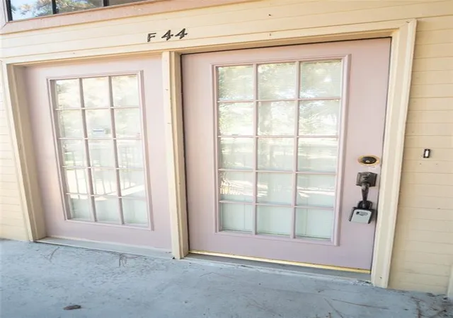 Photo 3 of Condo for sale at 16800 Sugar Pine Dr #F44, Houston, TX 77090 | MLS# 47353769 | Listing updated on 2026-06-12