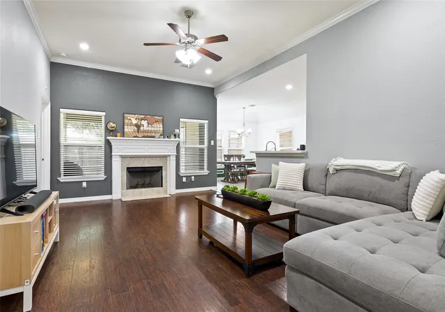 Photo 4 of Single family home for sale at 7905 Livingston St, Houston, TX 77051 | MLS# 5852229 | Listing updated on 2026-09-15