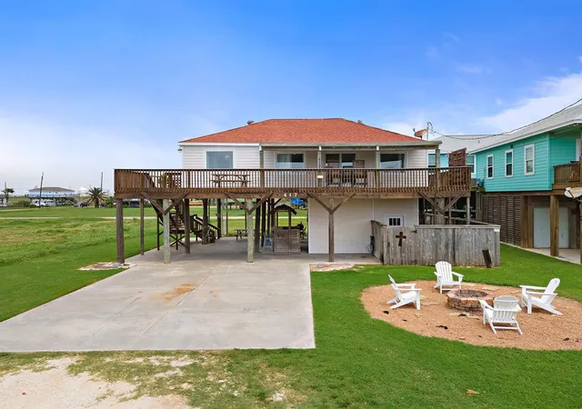1st image of 417 Olive St, Freeport, TX 77541 | MLS# 74473085