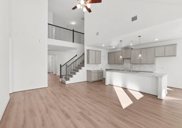 3rd image of 14818 Mission Ave, Mont Belvieu, TX 77523 | MLS# 5960069
