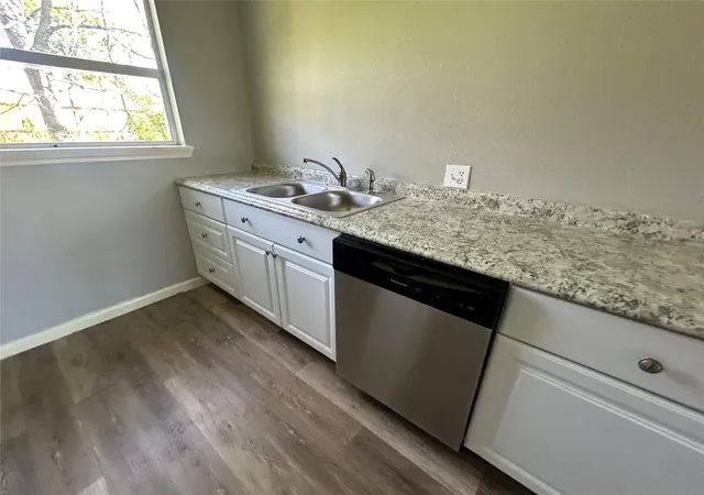 11th image of 9317 Cathedral Dr, Houston, TX 77051 | MLS# 85695812