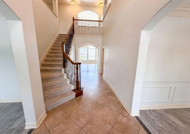 Photo 3 of Single family home for sale at 15822 Maple Shrs Dr, Houston, TX 77044 | MLS# 17628836 | Listing updated on 2026-09-18
