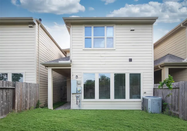 3rd image of 5146 Oasis Park, Houston, TX 77021 | MLS# 6076800