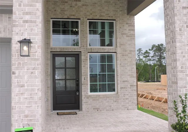 Photo 3 of Single family home for sale at 12853 Meadow Wind Way, Conroe, TX 77302 | MLS# 4518426 | Listing updated on 2026-09-08