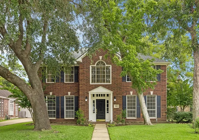 1st image of 1019 Quiet Glen Ct, Sugar Land, TX 77479 | MLS# 73029548