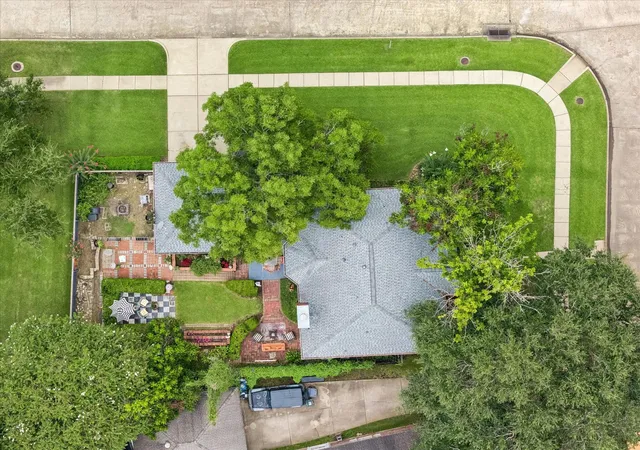 3rd image of 1019 Quiet Glen Ct, Sugar Land, TX 77479 | MLS# 73029548