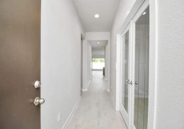 Photo 3 of Single family home for sale at 15011 Royal Leaf Dr, Cypress, TX 77429 | MLS# 52894925 | Listing updated on 2026-09-21