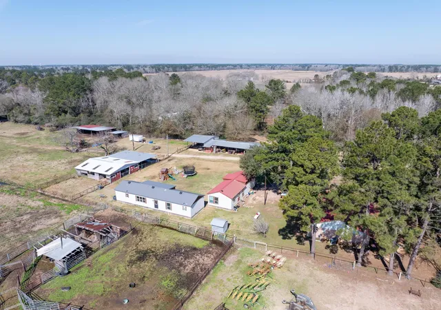2nd image of 1589 Fm 163 Rd, Cleveland, TX 77327 | MLS# 42198528