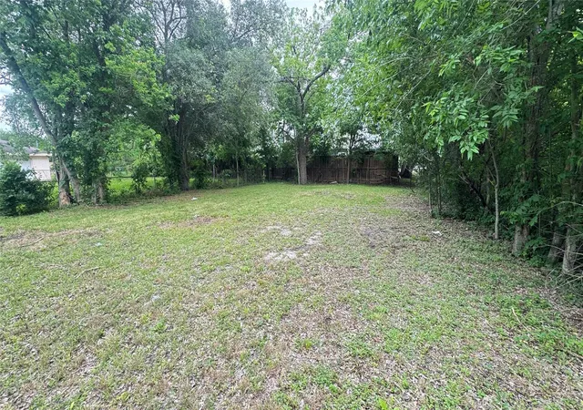 5th image of 7734 Booker St, Houston, TX 77028 | MLS# 65920097