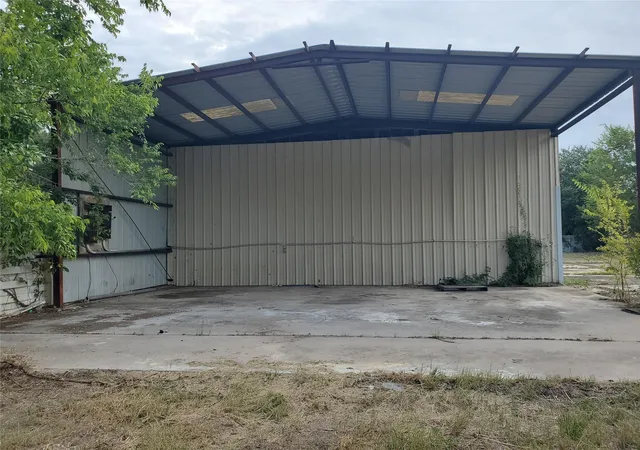 Photo 4 of Single family home for sale at 25121 Lakeview Rd #A, Katy, TX 77494 | MLS# 62717442 | Listing updated on 2026-09-02