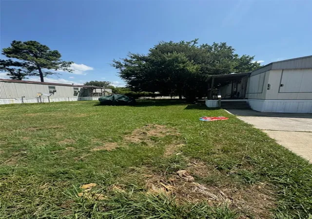 Photo 1 of Land for sale at 3215 Bay Oaks Harbor Dr, Baytown, TX 77523 | MLS# 57509601 | Listing updated on 2026-08-22