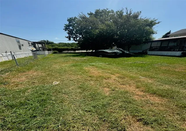 Photo 3 of Land for sale at 3215 Bay Oaks Harbor Dr, Baytown, TX 77523 | MLS# 57509601 | Listing updated on 2026-08-22