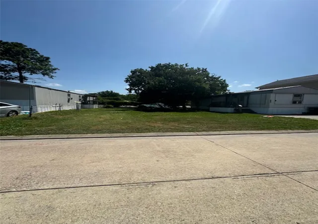 Photo 4 of Land for sale at 3215 Bay Oaks Harbor Dr, Baytown, TX 77523 | MLS# 57509601 | Listing updated on 2026-08-22