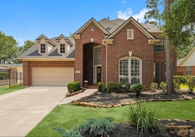 1st image of 422 Spring Lakes Dr Ne, Spring, TX 77373 | MLS# 16225658