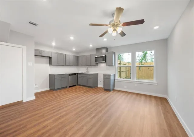 Photo 3 of Multi family home for sale at 8217 Crestview Dr, Houston, TX 77028 | MLS# 72030180 | Listing updated on 2026-07-10