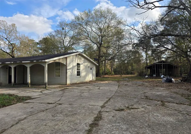 Photo 10 of Single family home for sale at 17693 Rhonda Ln, Montgomery, TX 77316 | MLS# 19125316 | Listing updated on 2026-08-05