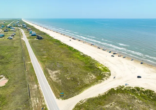 4th image of 4230 Bluewater / County Road 257, Freeport, TX 77541 | MLS# 98078161