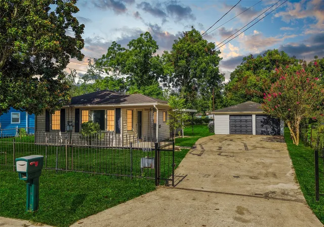 Photo 1 of Single family home for sale at 9217 Camay Dr, Houston, TX 77016 | MLS# 90108341 | Listing updated on 2026-09-09
