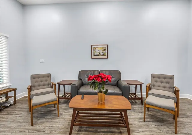 Photo 4 of Single family home for sale at 2711 Eagle St, Houston, TX 77004 | MLS# 76589854 | Listing updated on 2026-08-25