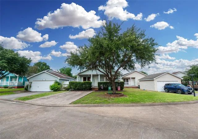 3rd image of 10130 Summerberry Ln, Tomball, TX 77375 | MLS# 53850160