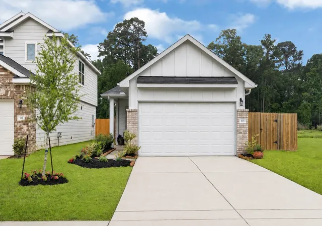 Photo 2 of Single family home for sale at 515 Emerald Thicket Ln, Huffman, TX 77336 | MLS# 2991184 | Listing updated on 2026-08-13