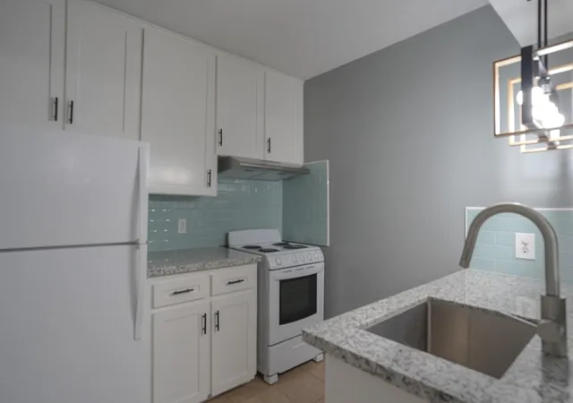 3rd image of 5216 Arboles Dr #10, Houston, TX 77035 | MLS# 61831903