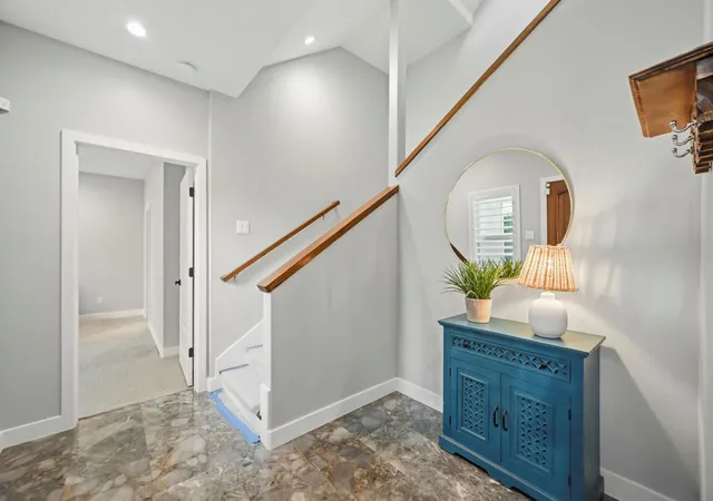 Photo 3 of Single family home for sale at 158 Vieux Carre Dr, Houston, TX 77009 | MLS# 72884105 | Listing updated on 2026-09-09