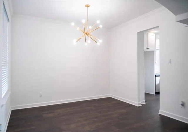 Photo 4 of Single family home for sale at 15603 Edgemere Ct, Sugar Land, TX 77498 | MLS# 89337615 | Listing updated on 2026-05-23