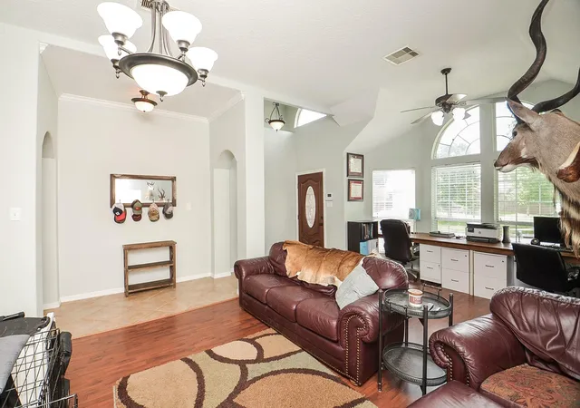 Photo 3 of Sale Pending at 6318 Lake Chase Ct, Katy, TX 77493 | MLS# 91851042 | Listing updated on 2026-09-04
