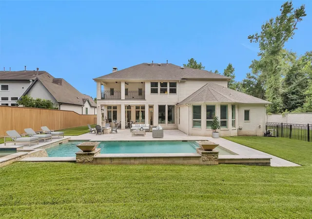 Photo 3 of Single family home for sale at 182 Caledonia Cir, Montgomery, TX 77316 | MLS# 13417759 | Listing updated on 2026-10-07