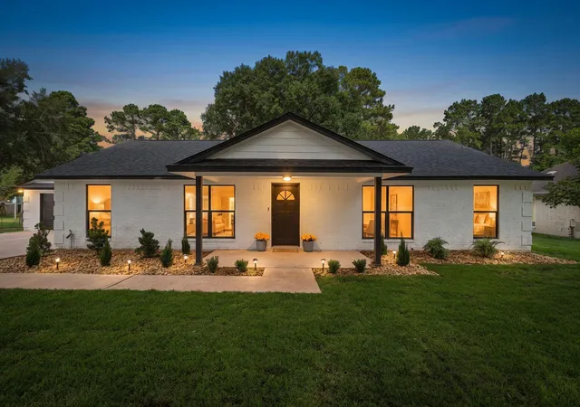 1st image of 30706 Mckinney Dr, Tomball, TX 77375 | MLS# 68187817