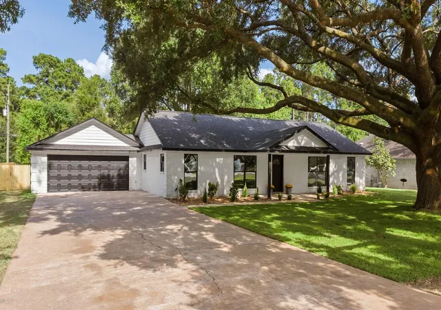 2nd image of 30706 Mckinney Dr, Tomball, TX 77375 | MLS# 68187817