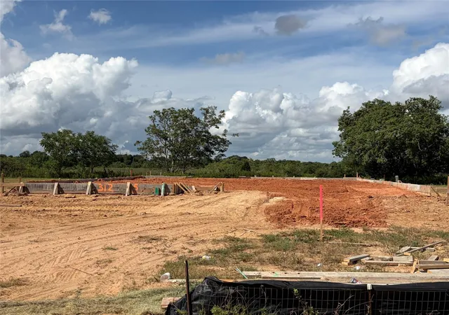 Photo 2 of Sale Pending at 312 Legacy Point Dr, Sealy, TX 77474 | MLS# 84455767 | Listing updated on 2026-09-01