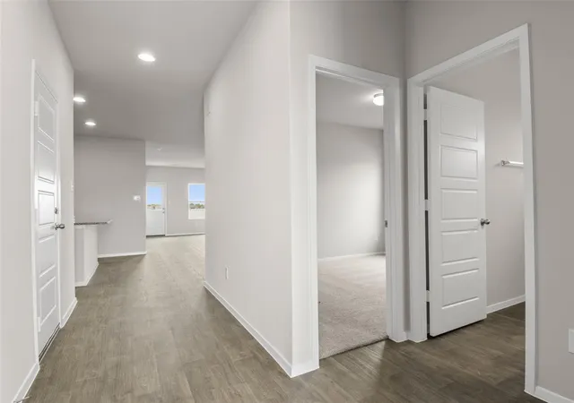 Photo 3 of Sale Pending at 312 Legacy Point Dr, Sealy, TX 77474 | MLS# 84455767 | Listing updated on 2026-09-01