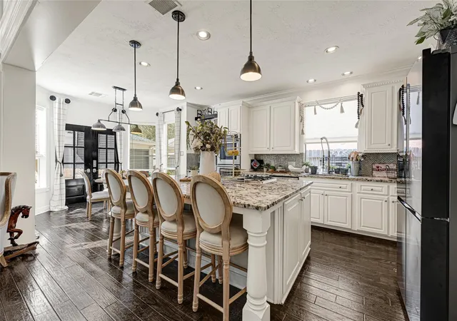 5th image of 3019 Brook Shore Ct, Houston, TX 77345 | MLS# 59223785