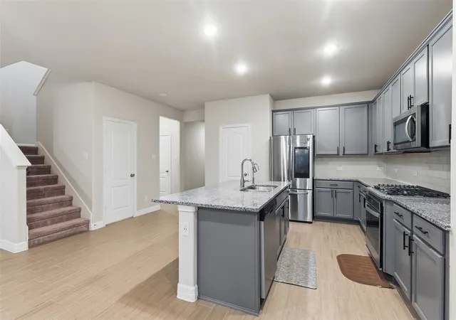 3rd image of 119 Buttonwood Ct, Willis, TX 77318 | MLS# 22034257