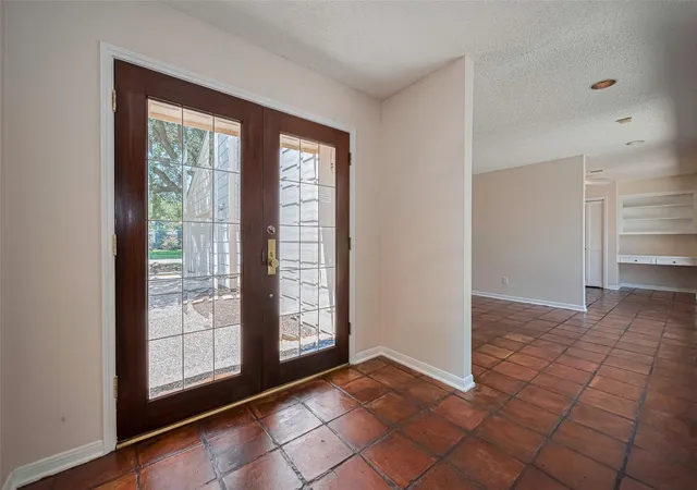3rd image of 11622 Cherryknoll Dr, Houston, TX 77077 | MLS# 18344820