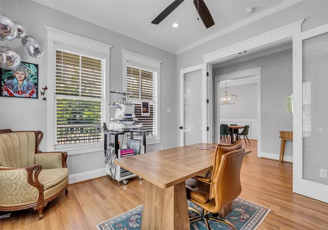 Photo 4 of Single family home for sale at 800 Walton St, Houston, TX 77009 | MLS# 59834543 | Listing updated on 2026-08-09