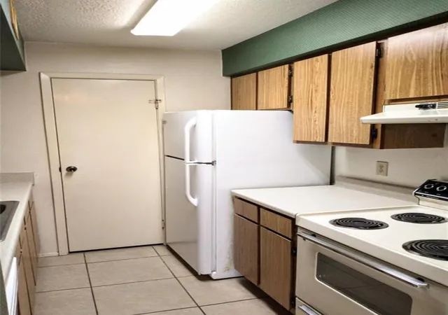 3rd image of 7600 Emmett F Lowry Expy #314, Texas City, TX 77591 | MLS# 67637322
