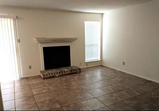 4th image of 7600 Emmett F Lowry Expy #314, Texas City, TX 77591 | MLS# 67637322