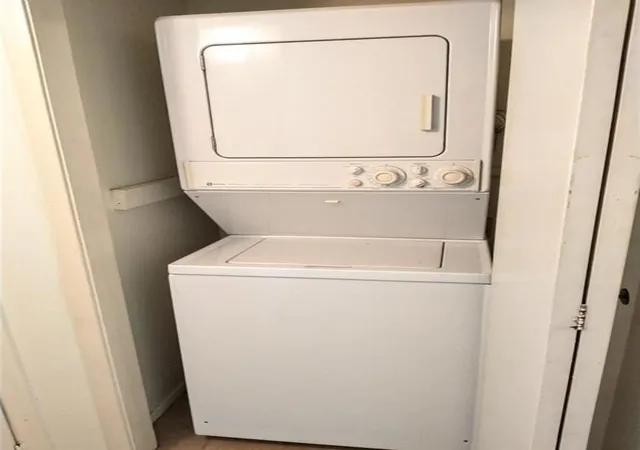 5th image of 7600 Emmett F Lowry Expy #314, Texas City, TX 77591 | MLS# 67637322