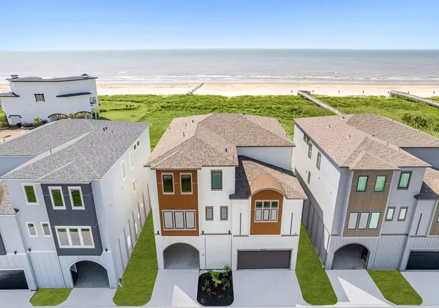Photo 2 of Single family home for sale at 17207 Termini San Luis Pass Rd, Galveston, TX 77554 | MLS# 75461087 | Listing updated on 2026-09-19