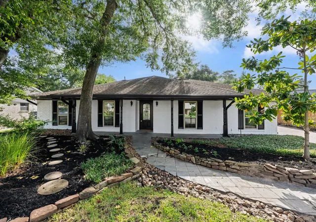 1st image of 28923 Pine Hill Dr, Shenandoah, TX 77381 | MLS# 4033179
