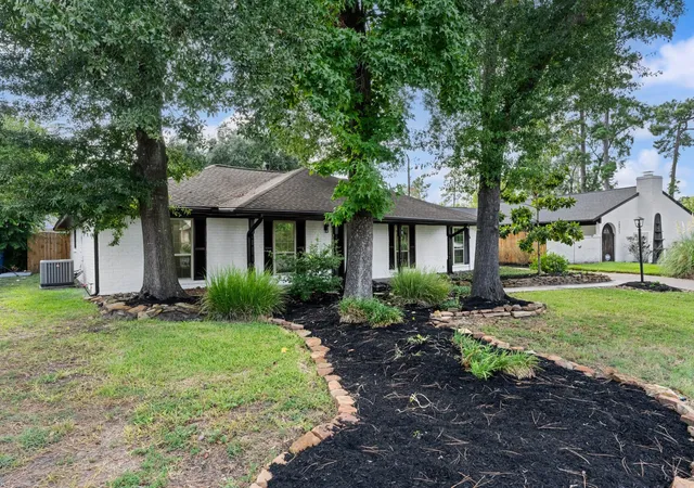 2nd image of 28923 Pine Hill Dr, Shenandoah, TX 77381 | MLS# 4033179