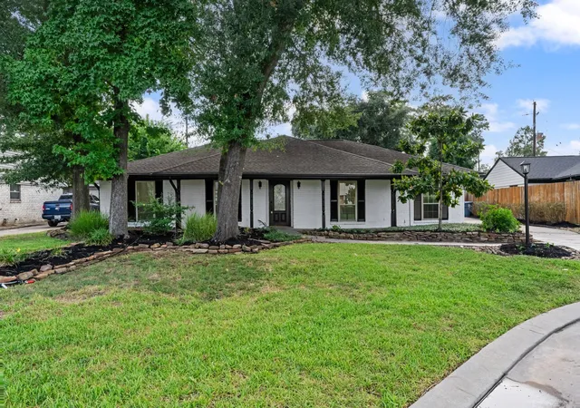 5th image of 28923 Pine Hill Dr, Shenandoah, TX 77381 | MLS# 4033179